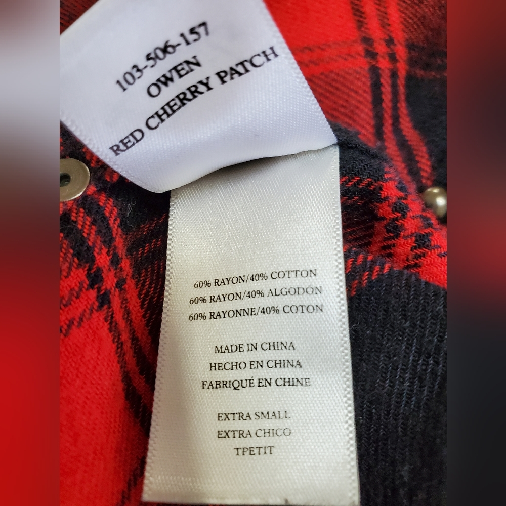 Rails Owen Cherry Patch button down - Picture 16 of 16